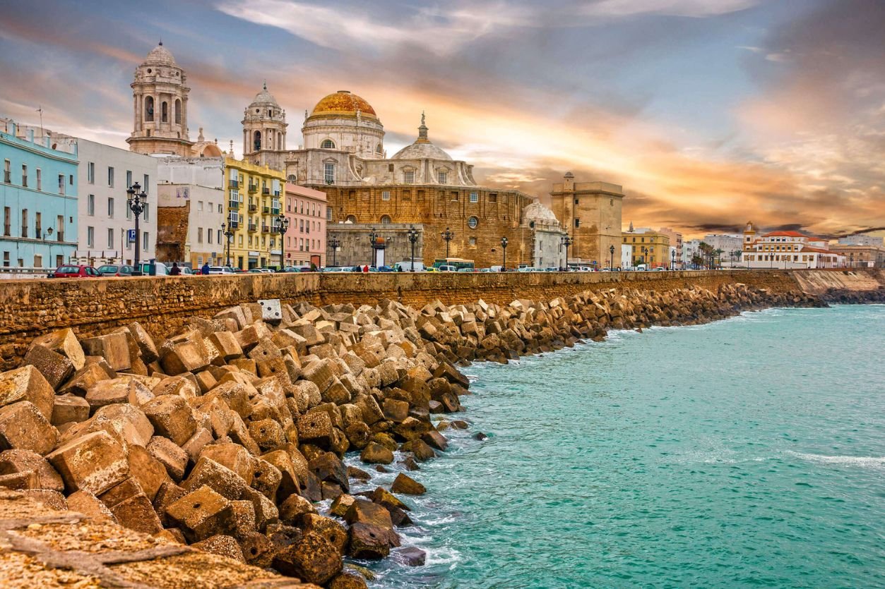 🌊 21 lugares imprescindibles que ver en Cádiz: Guía completa 2026